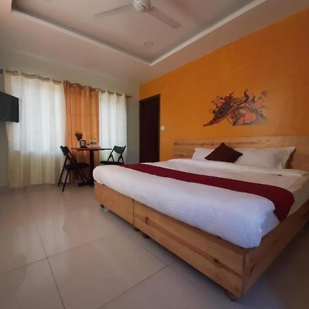 Hotel Yoga Retreat By Queens Valley Rishīkesh Extérieur photo
